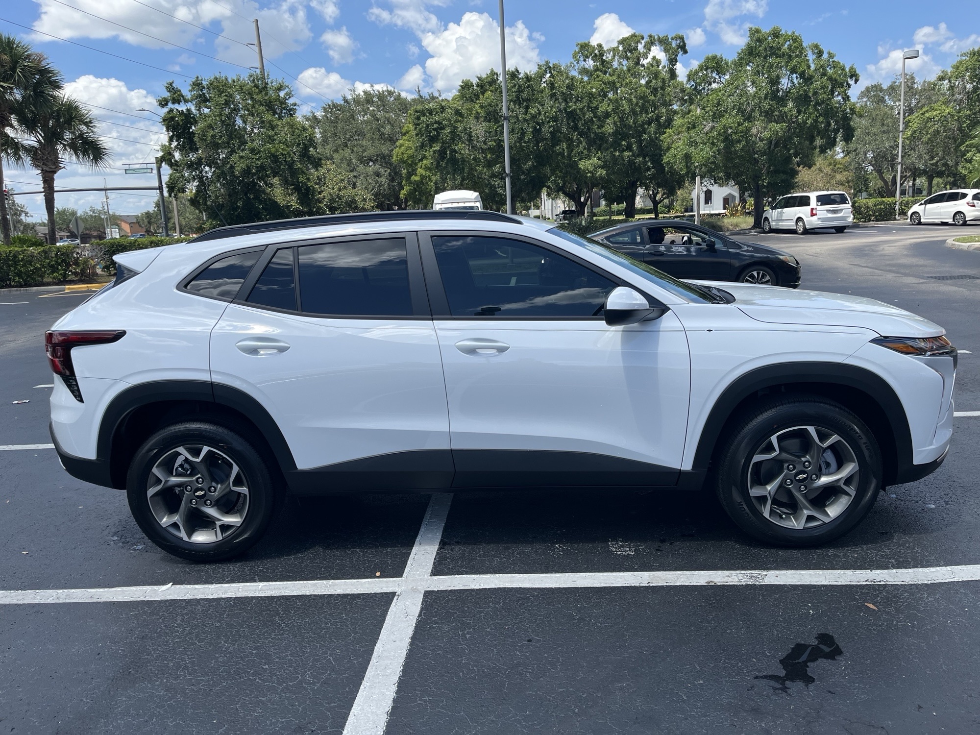 2025 Chevy Trax LT - White